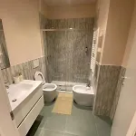 Modern Gem In Appartement *