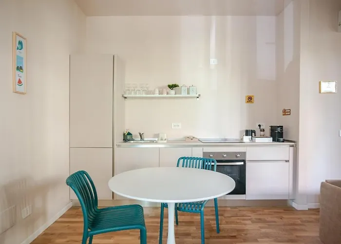 Modern Gem In * Milano