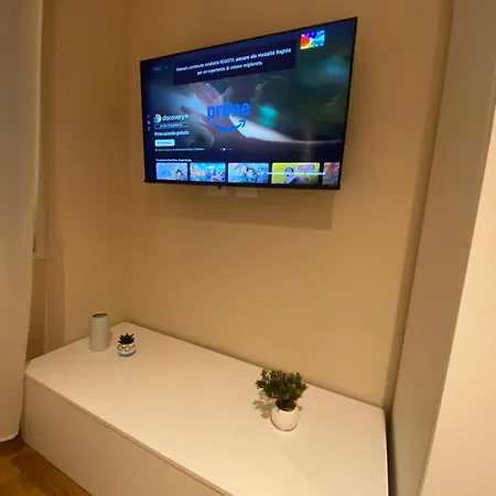 Modern Gem In *