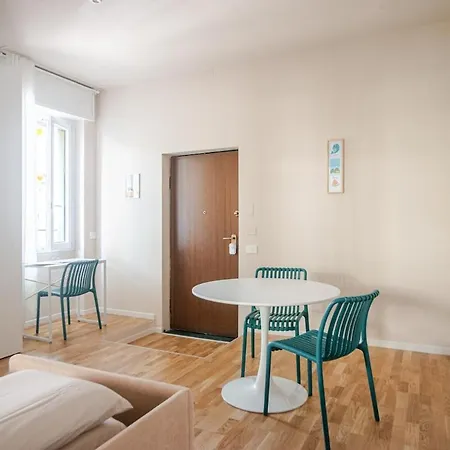 Modern Gem In Apartamento Milão